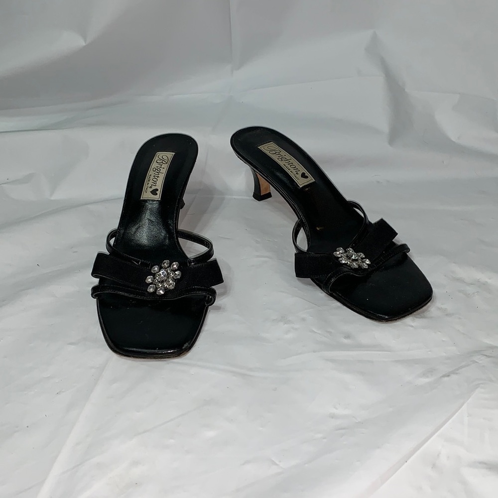 BRIGHTON Black Twyla Heeled Sandals With Jewel Flower Size 8M